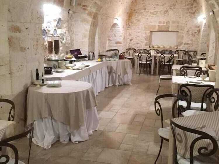 هتل Masseria Santa Teresa