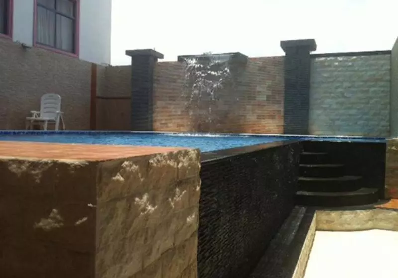 Hotelli Misuki Plaza