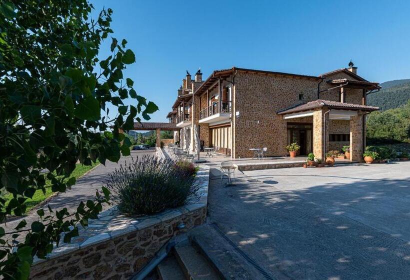 فندق Nymfasia Resort