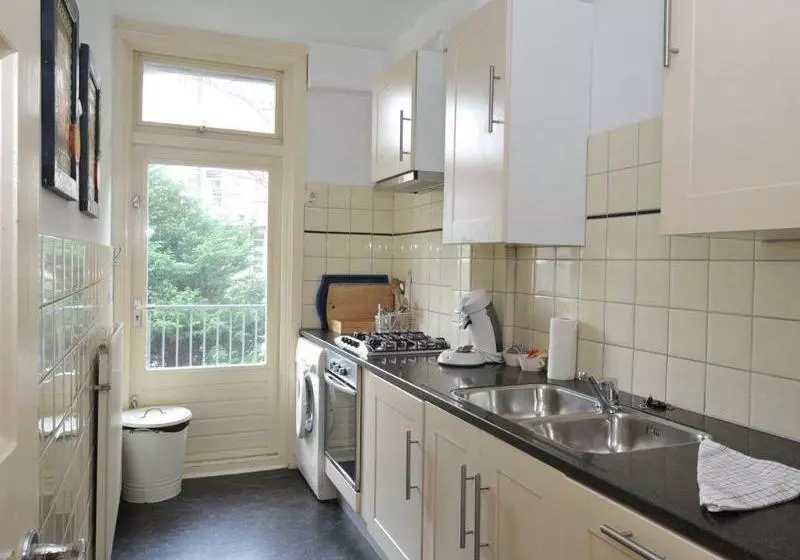 هتل Olympic Stadium Apartment
