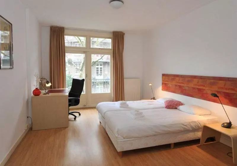 هتل Olympic Stadium Apartment