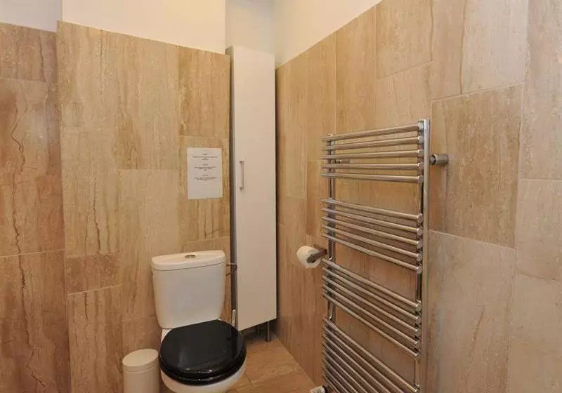 هتل Olympic Stadium Apartment