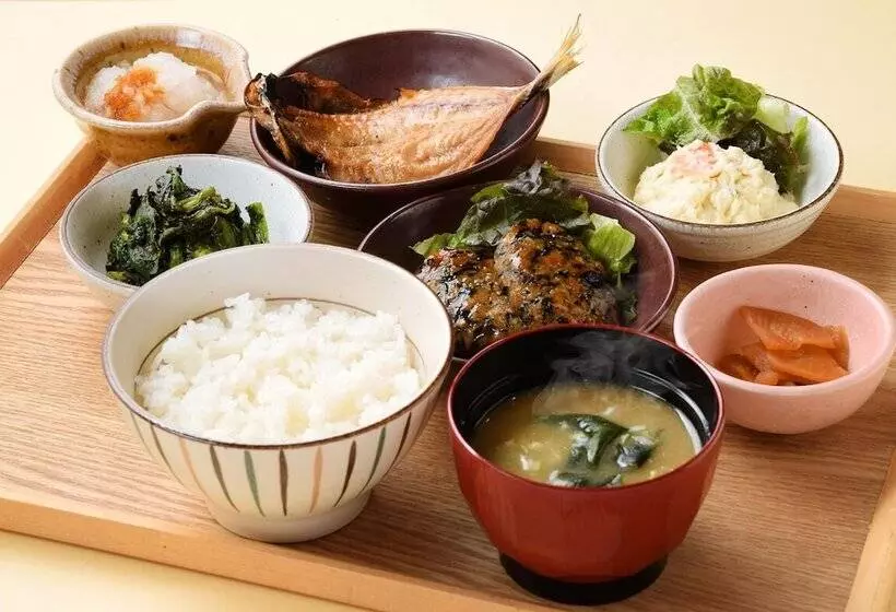 Hotelli Ours Inn Hankyu