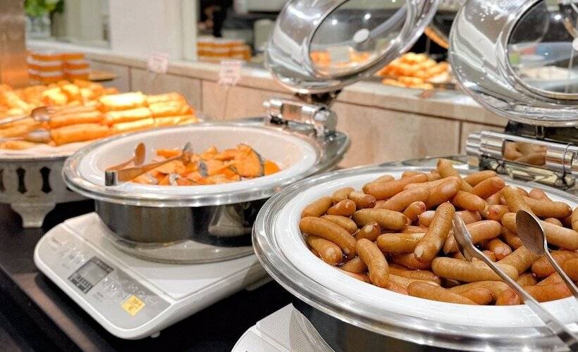 فندق Ours Inn Hankyu