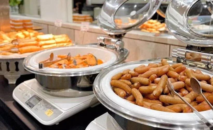 Hotelli Ours Inn Hankyu