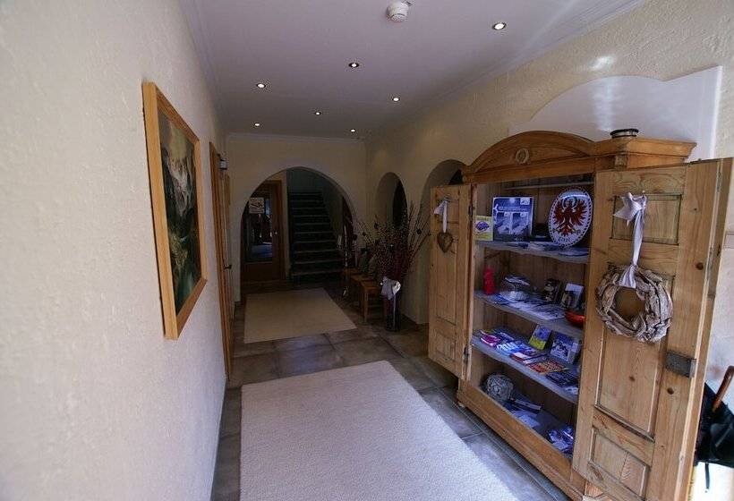 هتل Pension Heidi