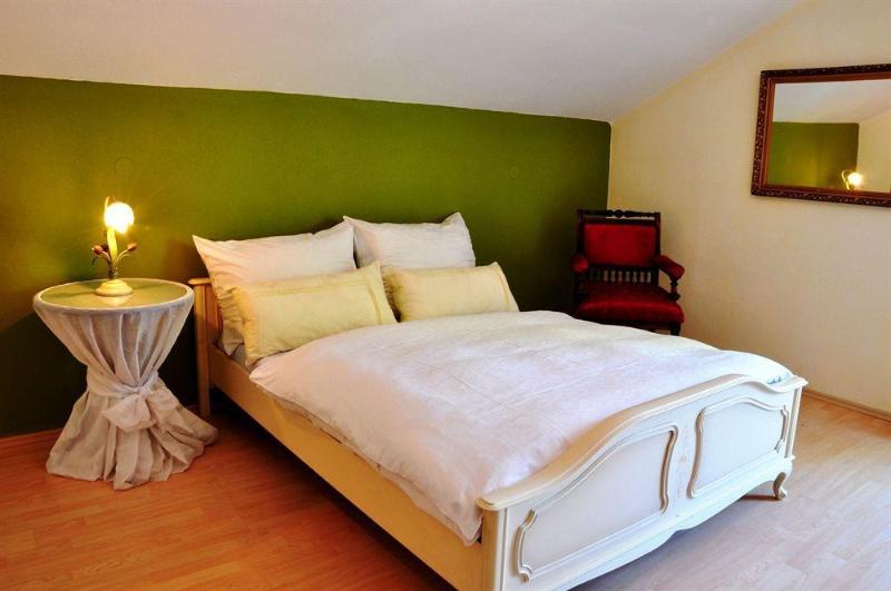 فندق Pension Rauchkuchl