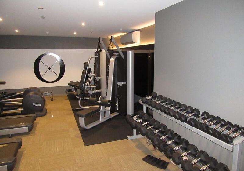 בית מלון כפרי Quest Flemington Central