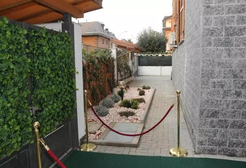 ホテル Residenza Segrate Centro Segrate