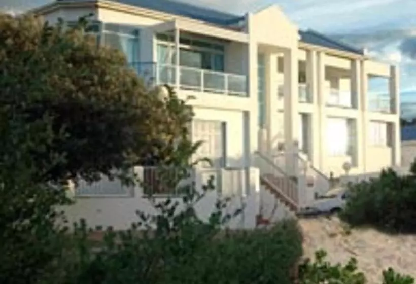 ホテル A Villa De Mer Guesthouse