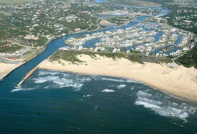 ホテル A Villa De Mer Guesthouse