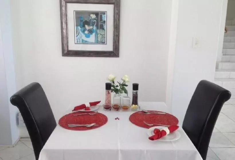 ホテル A Villa De Mer Guesthouse