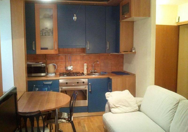 Отель Vrazhsky Pereulok