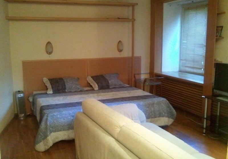 Отель Vrazhsky Pereulok