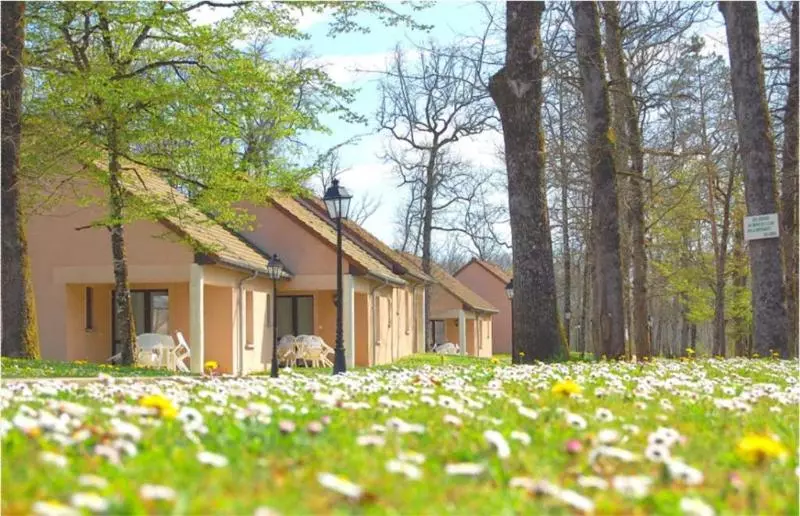 ホテル Vvf Périgord Sorges En Périgord