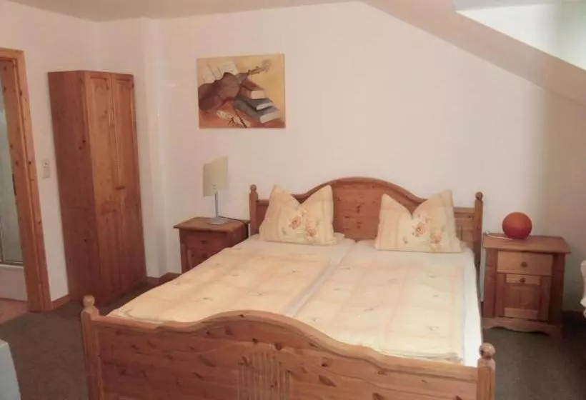 Hotelli Zum Horizont