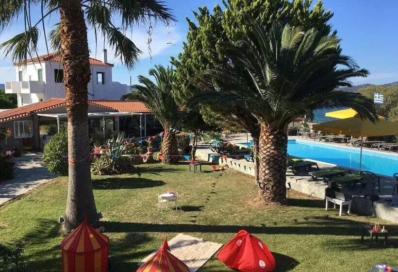 Ariadnes Holiday Accommodation
