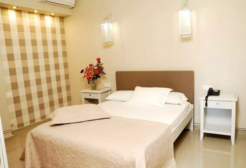 Ariadnes Holiday Accommodation