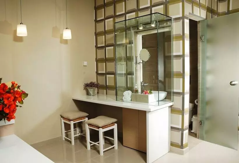 Ariadnes Holiday Accommodation