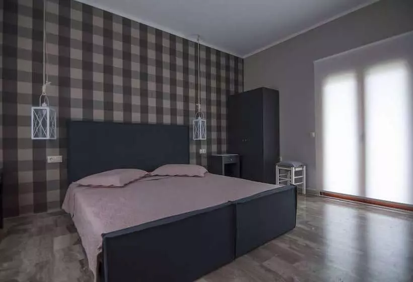 Ariadnes Holiday Accommodation