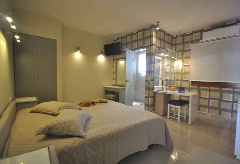 Ariadnes Holiday Accommodation