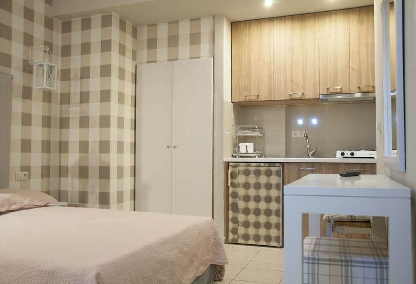 Ariadnes Holiday Accommodation