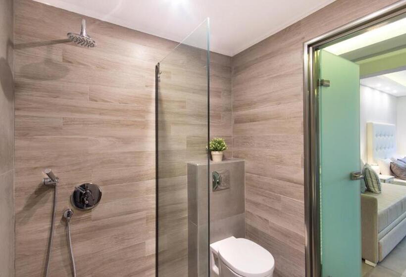 Aroma Beach Hotel Bungalows