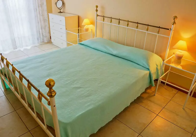 Hotelli Aigue Marine