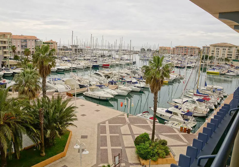 Hotelli Aigue Marine