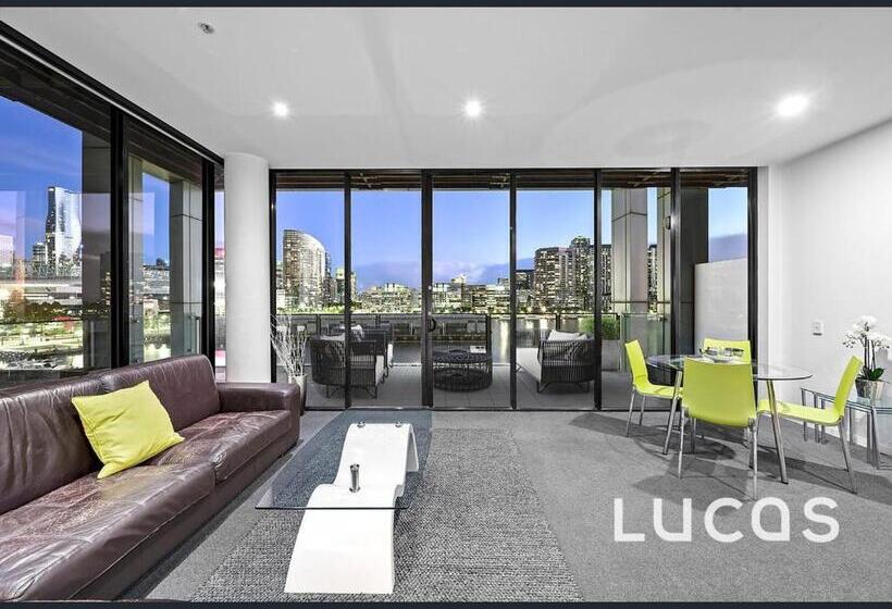 Отель Docklands Private Collection Newquay