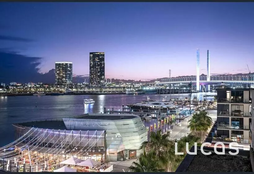 هتل Docklands Private Collection   Newquay