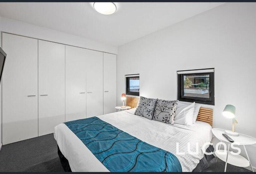 Отель Docklands Private Collection Newquay