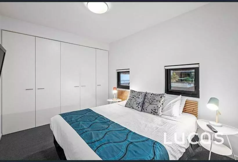 هتل Docklands Private Collection   Newquay