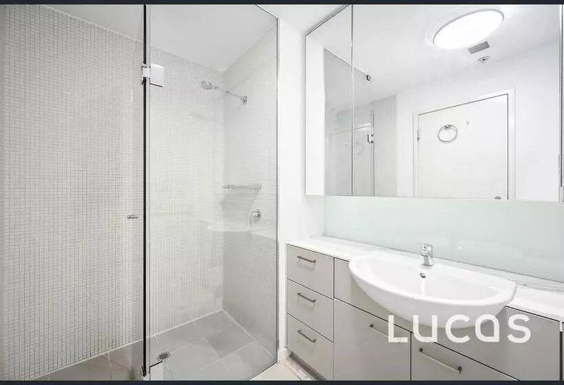 هتل Docklands Private Collection   Newquay