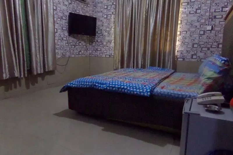 Hotel Domani Suite And Leisure Limited