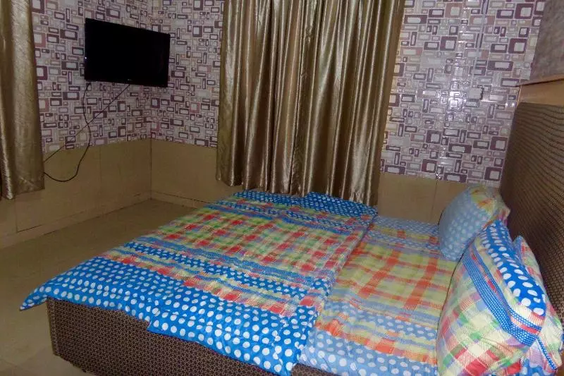 Hotel Domani Suite And Leisure Limited