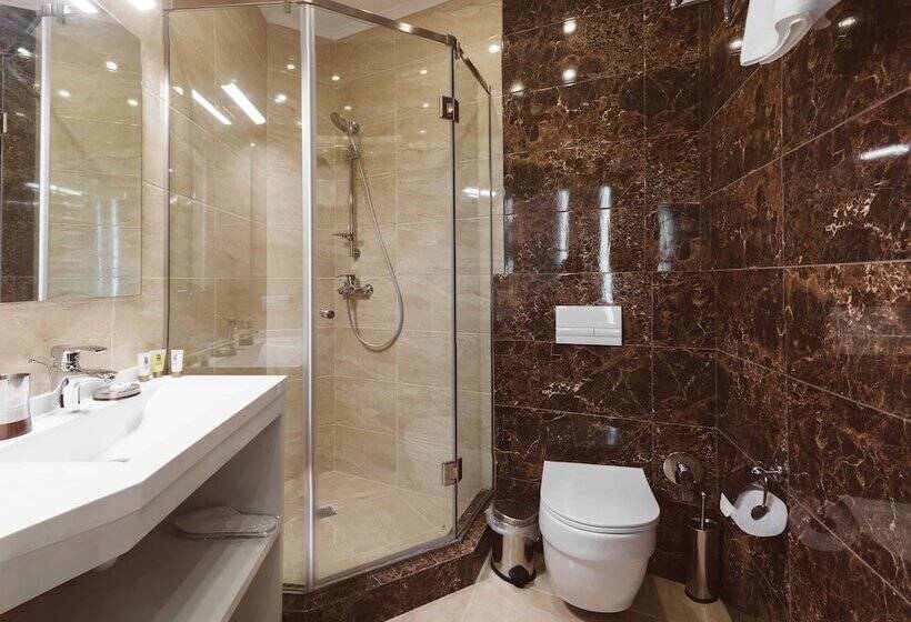 هتل Familion Apart