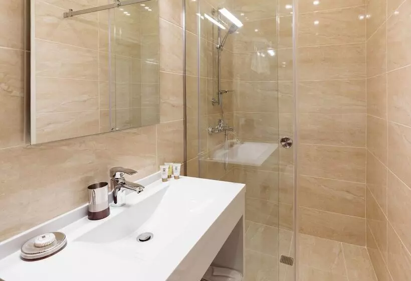 Hotel Familion Apart