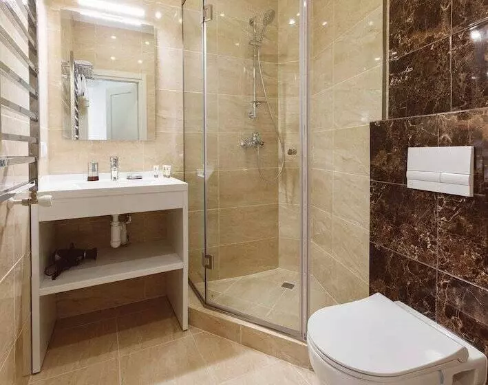 Hotel Familion Apart