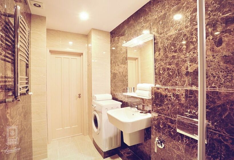 هتل Familion Apart