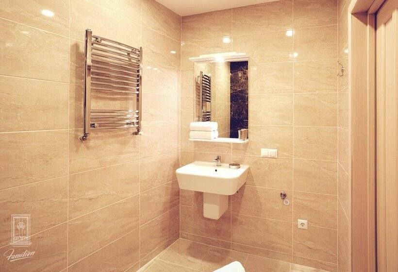 هتل Familion Apart