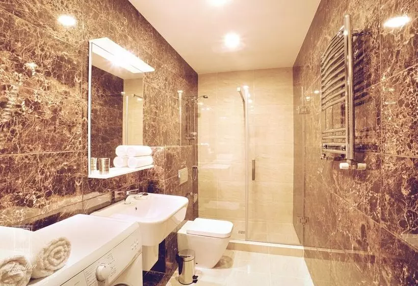 Hotel Familion Apart