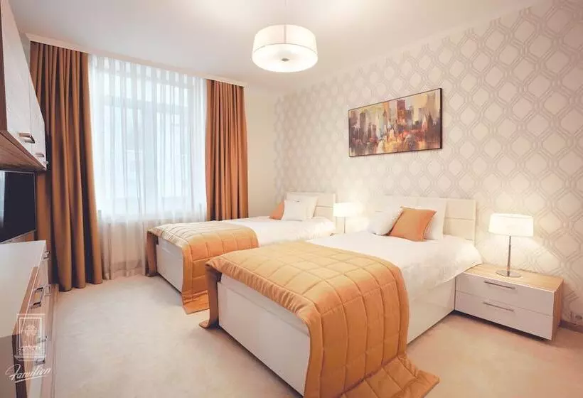 Hotel Familion Apart