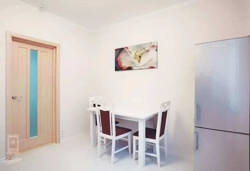 Hotel Familion Apart