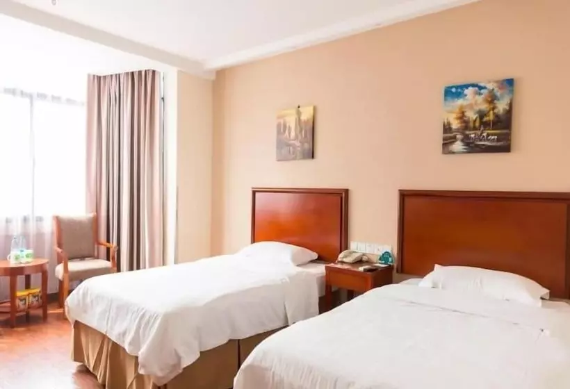 Hotelli Greentree Inn Suzhou Kunshan High Speed Rail Station Hengshan Road Express