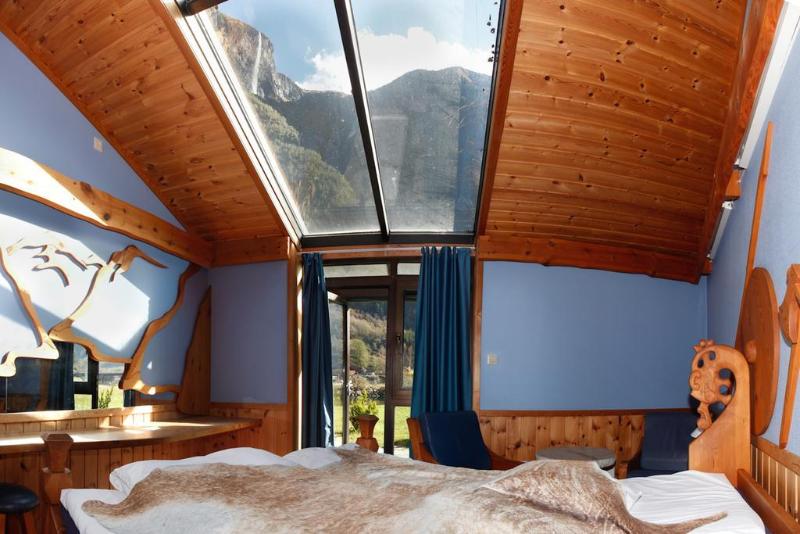 Отель Gudvangen Fjordtell