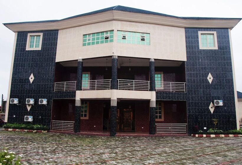 هتل Jata Events And Suites