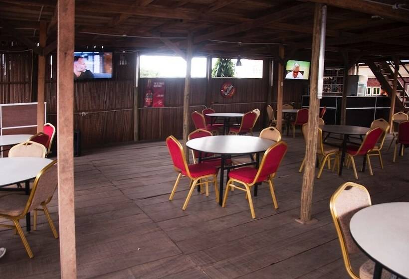 هتل Jata Events And Suites