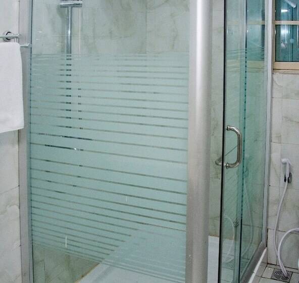 هتل Jata Events And Suites