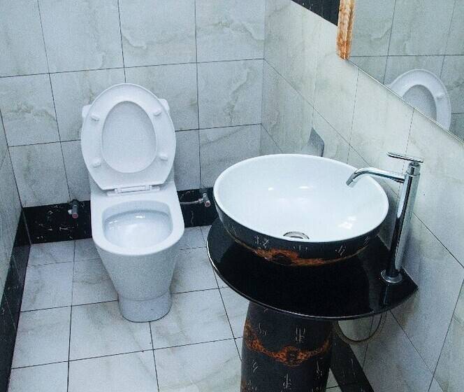 هتل Jata Events And Suites